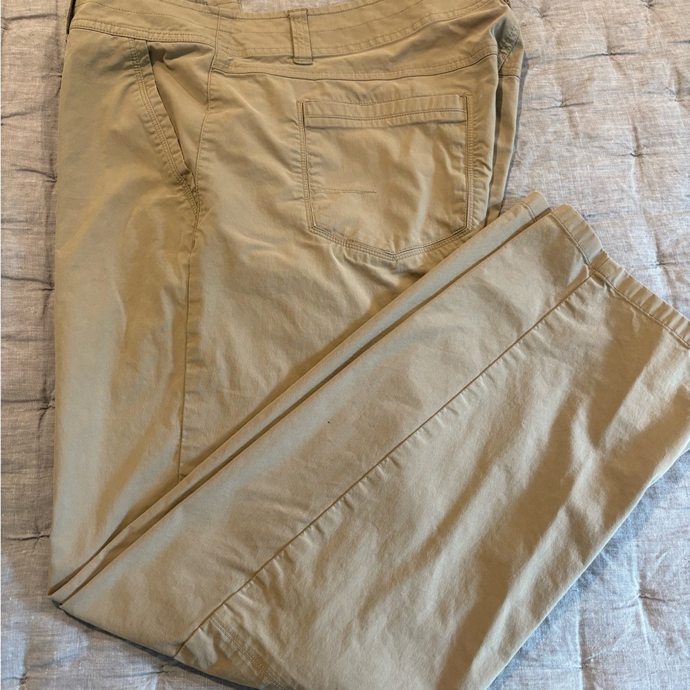 Kuhl Men's Khaki Chinos
